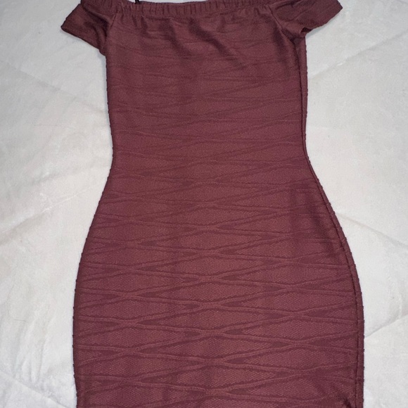 Windsor Bardot Eyes on Me Mini Dress - Picture 2 of 4